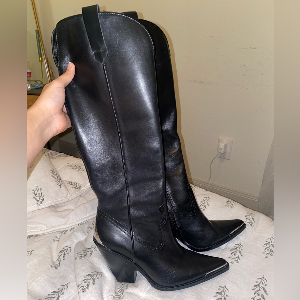 Black smooth leather right at the knee Steve Madden cowgirl boots